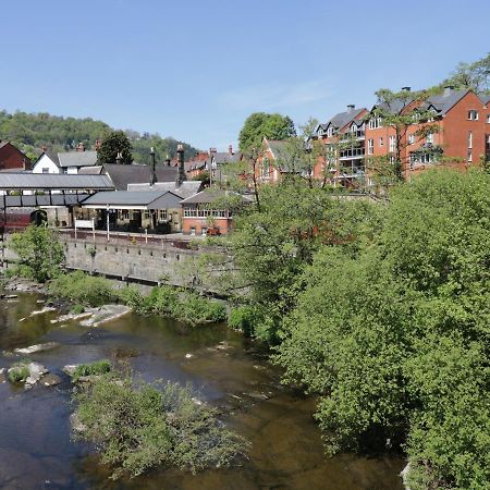 Westoe Hideaway Villa Llangollen Bagian luar foto